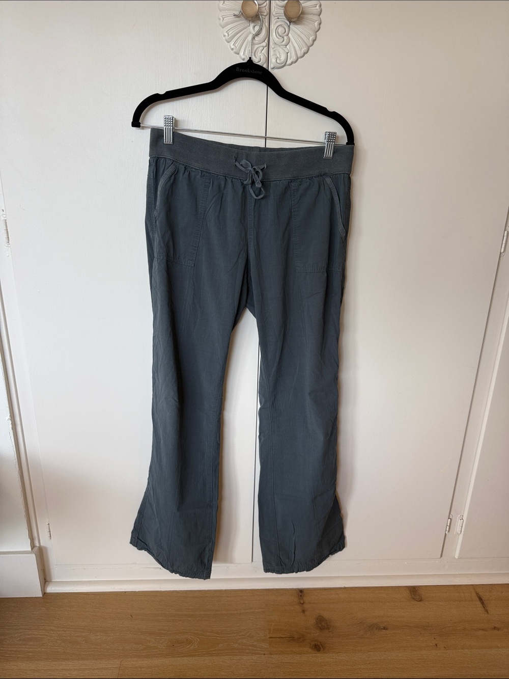 Prana Women's Gray Drawstring Jogger Pants
